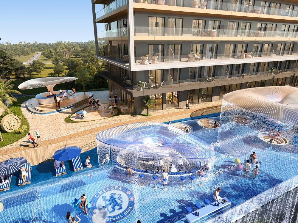 Chelsea Lion Beach